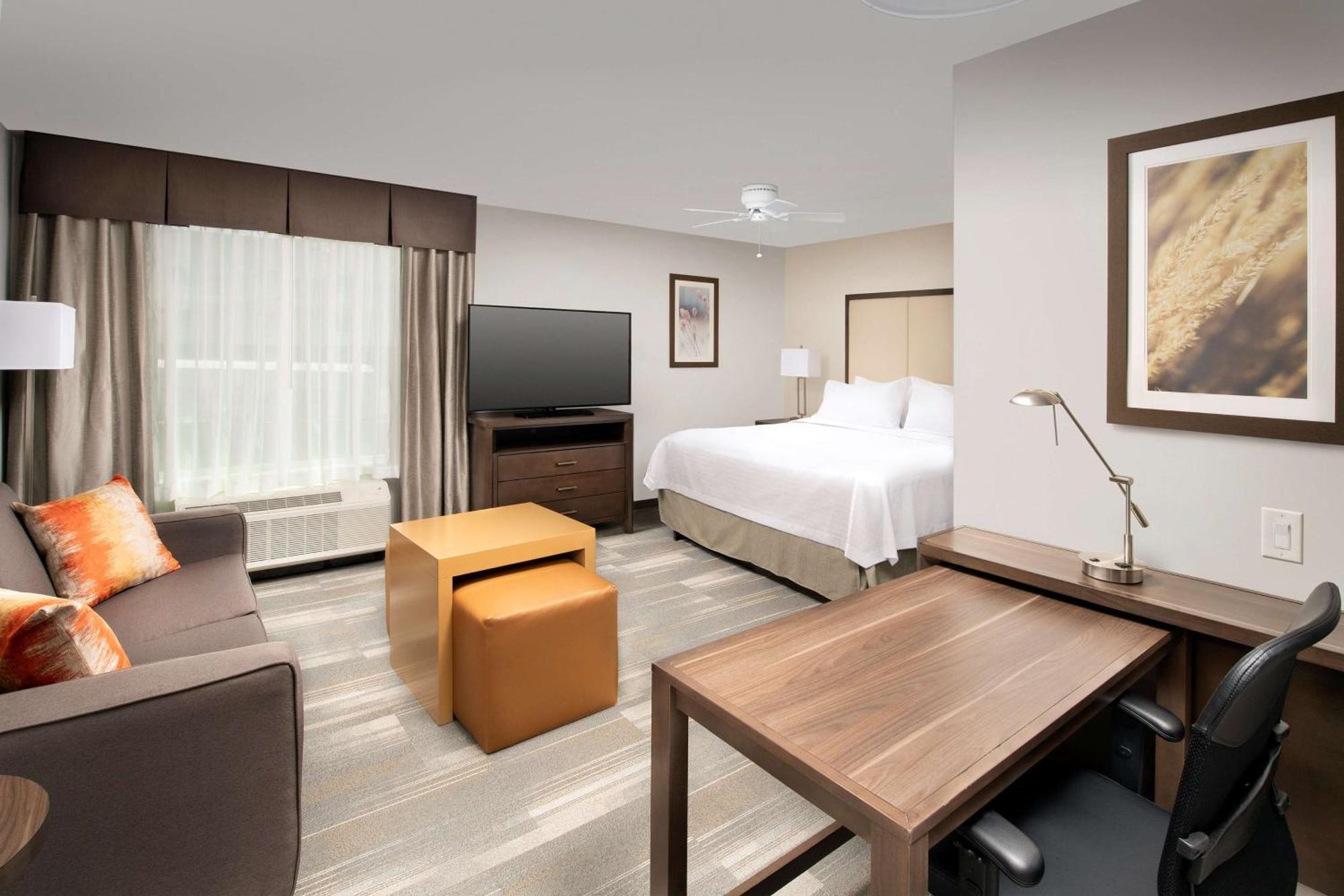 Homewood Suites By Hilton Kansas City Speedway Exterior foto