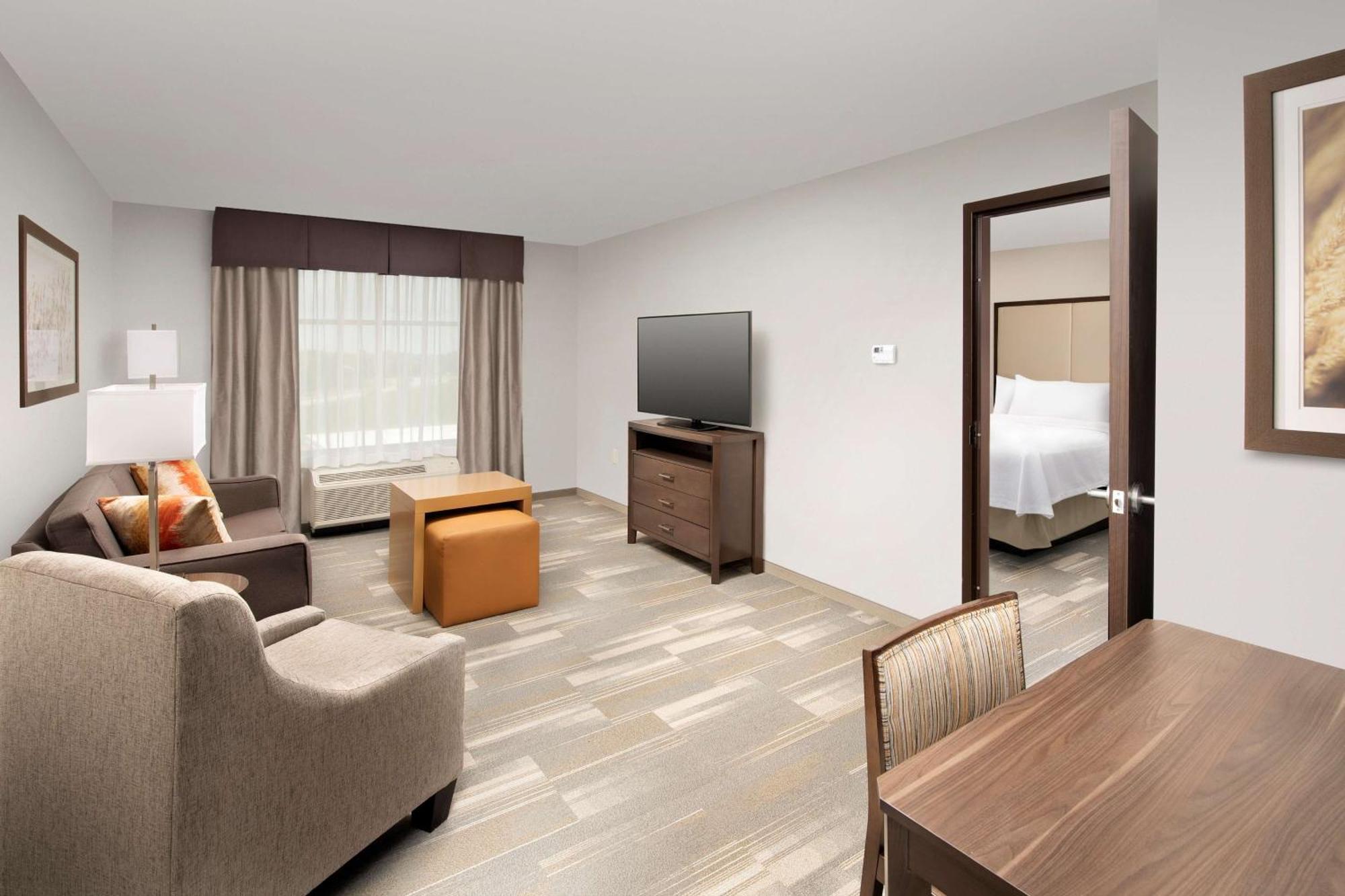 Homewood Suites By Hilton Kansas City Speedway Exterior foto